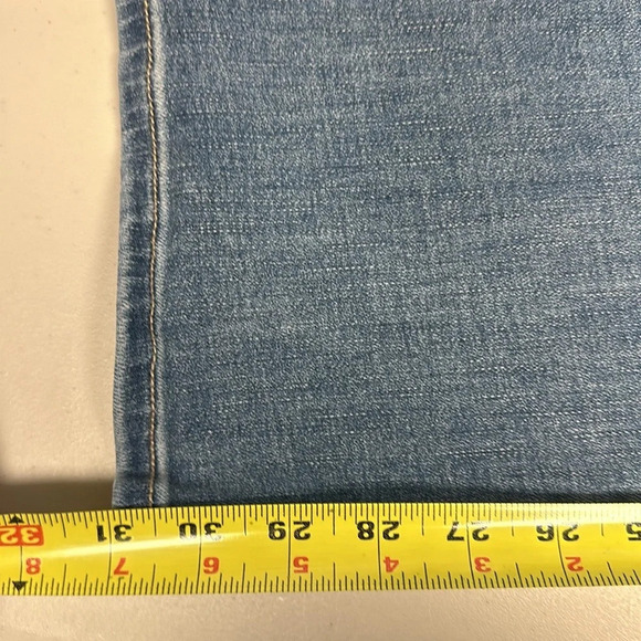 Daze Far Out Urban Outfitters High Rise Flare Jean Blue Medium Wash 32 - Picture 15 of 16